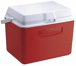 High Capacity Ice Chest with Superior Thermal Retention