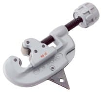 Capacity Screw Feed Tubing Cutter