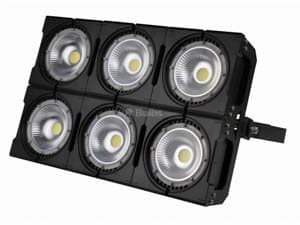 NaturaLED 5000K 30 Deg LED High Power Floodlight